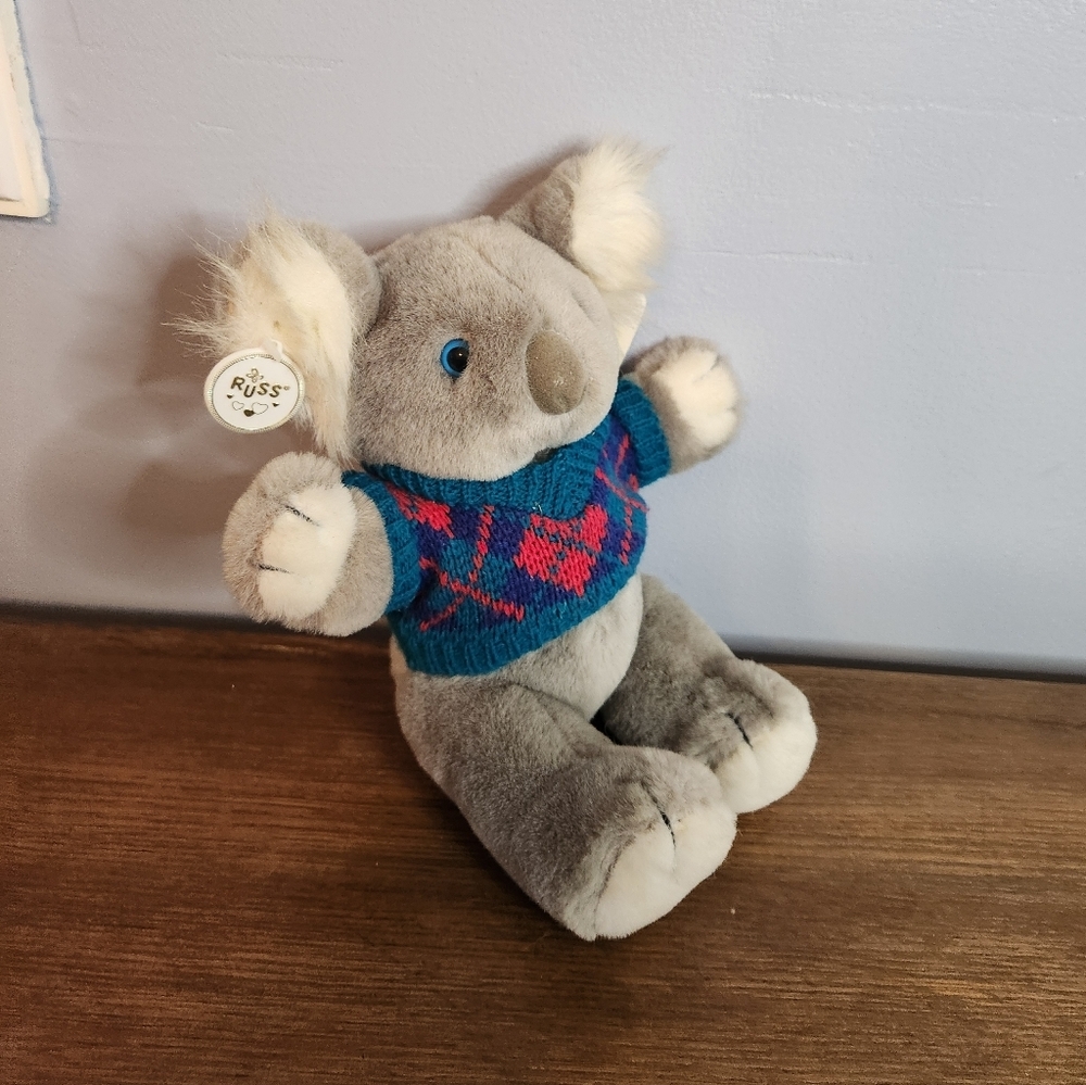 Vintage 7in Russ Caress Soft Pets Koala NWT With A Colorful Sweater